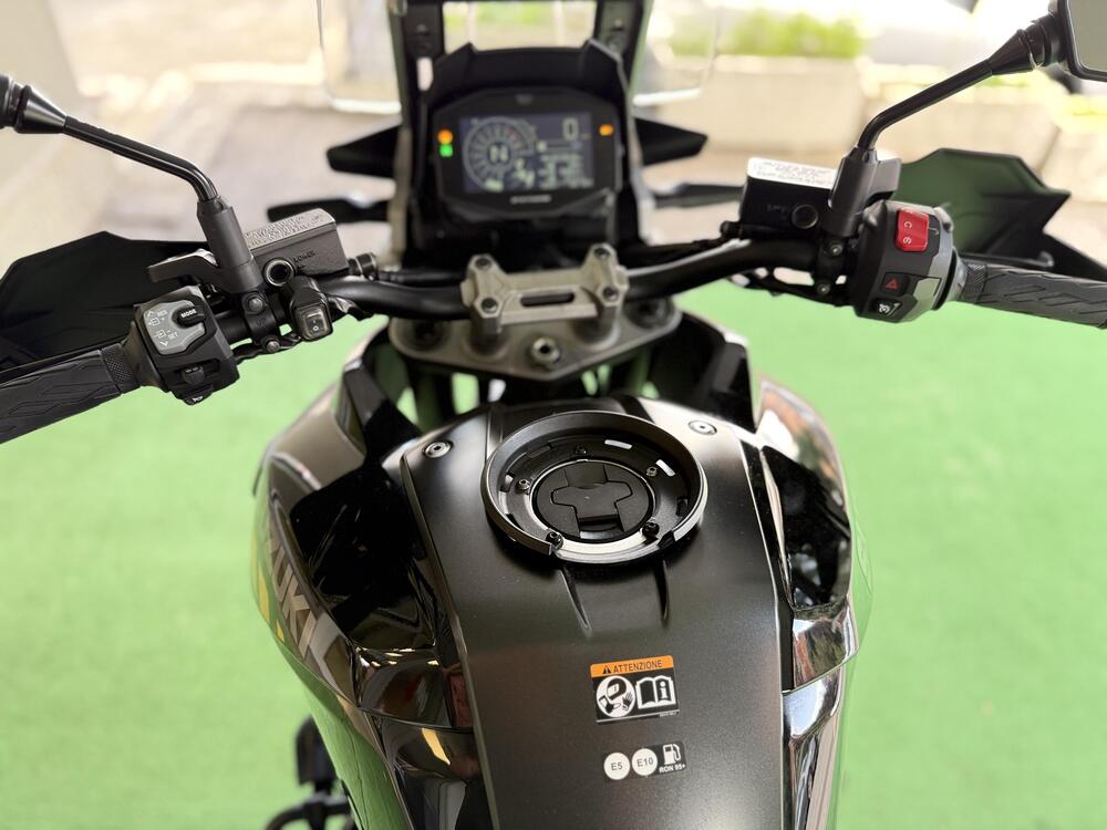 Suzuki V-Strom 1050XT Pro (2020 - 23) (8)