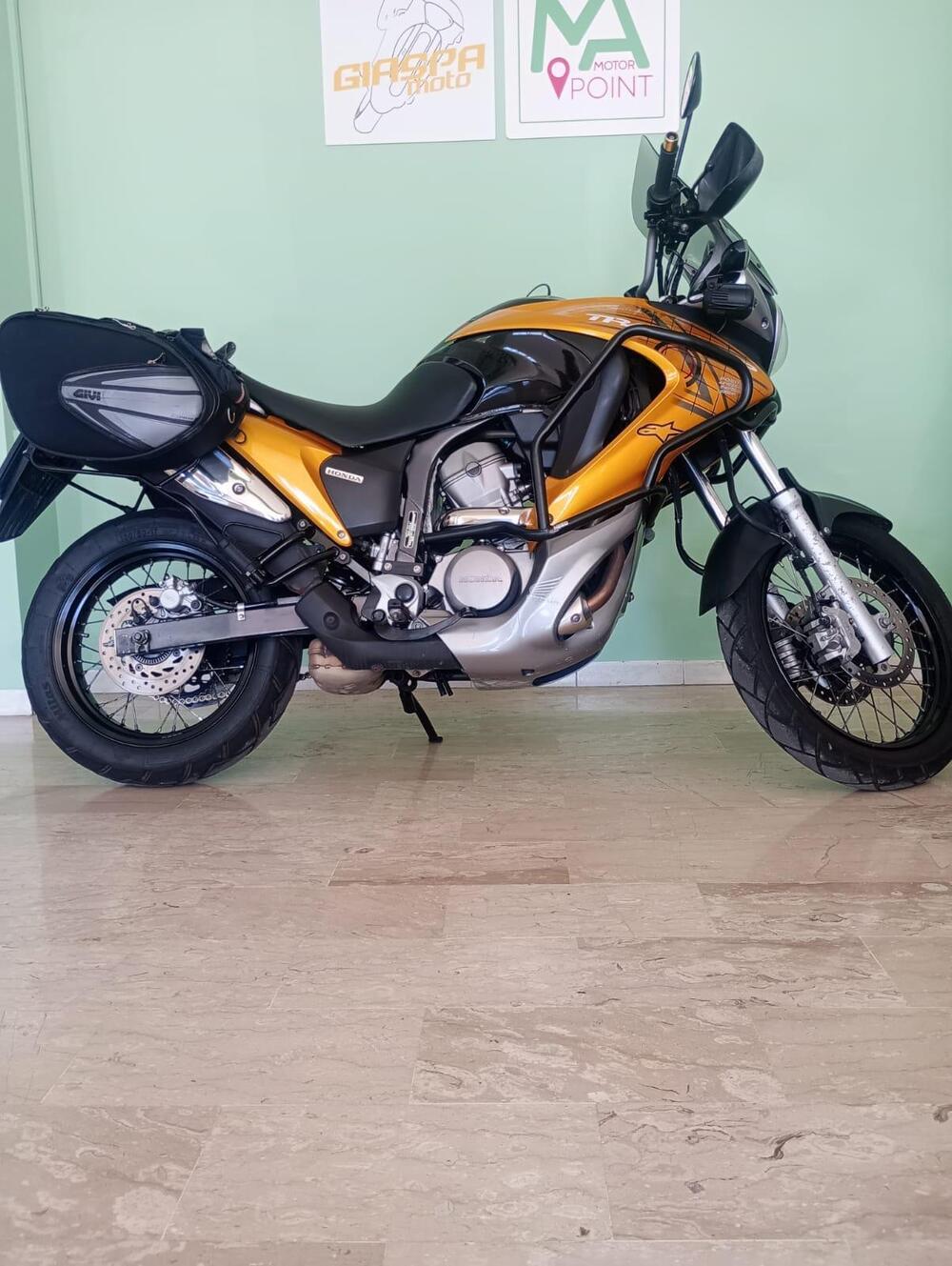 Honda Transalp XL 700 V ABS (2007 - 2013) (2)