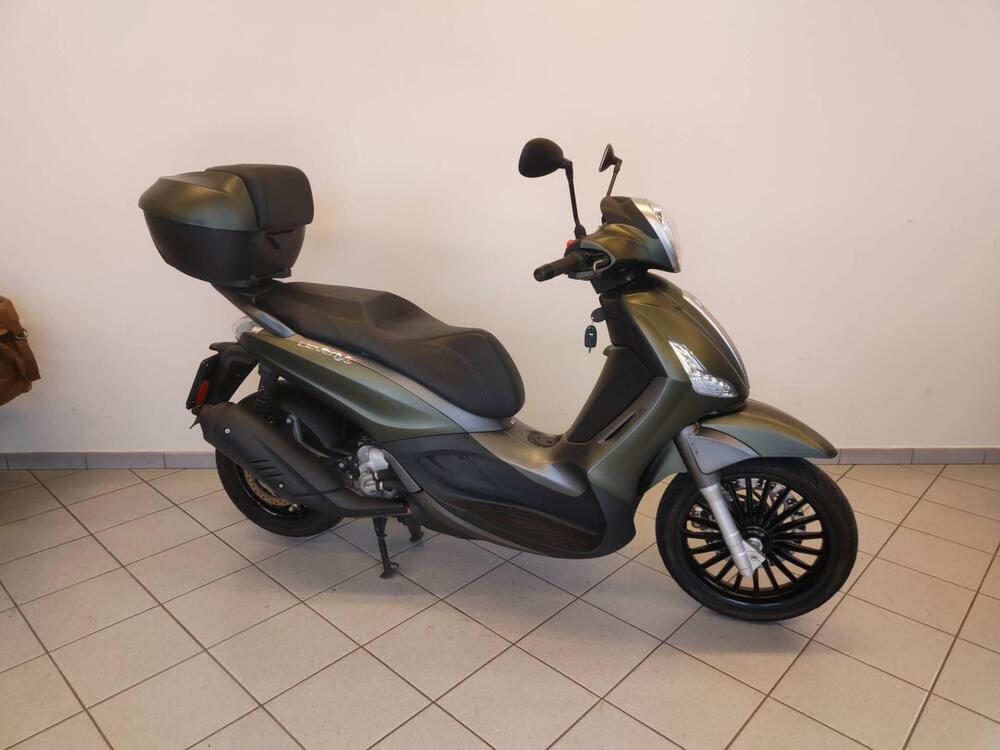 Piaggio Beverly 300 S (2021) (9)