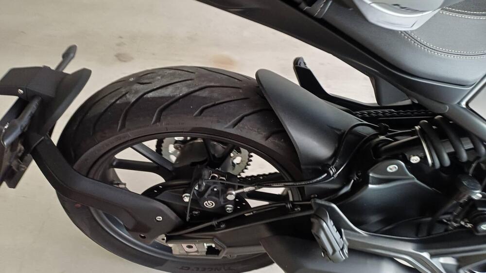 Moto Morini SEIEMMEZZO STR (2022 - 26) (8)