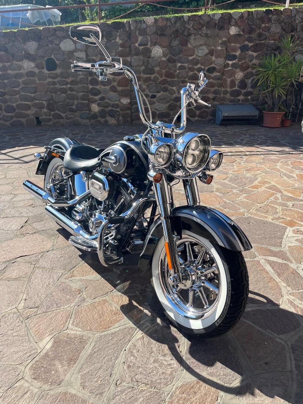 Harley-Davidson 1800 Deluxe (2014 - 15) - FLSTNSE (3)