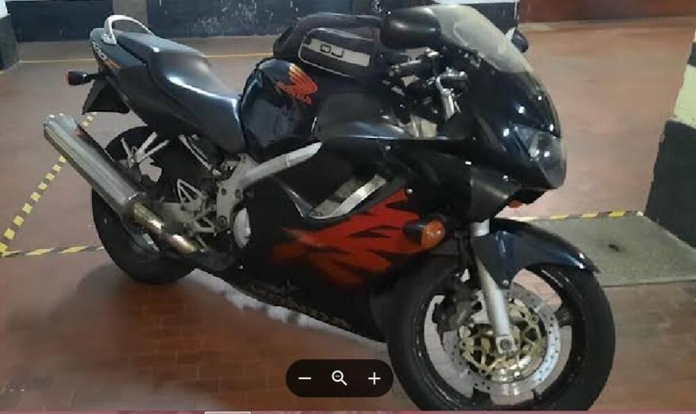 Honda CBR 600 F (1999 - 00) (7)