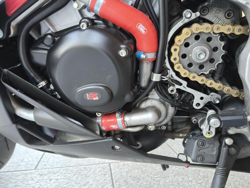Aprilia RSV4 Factory APRC ABS (2011 - 15) (6)
