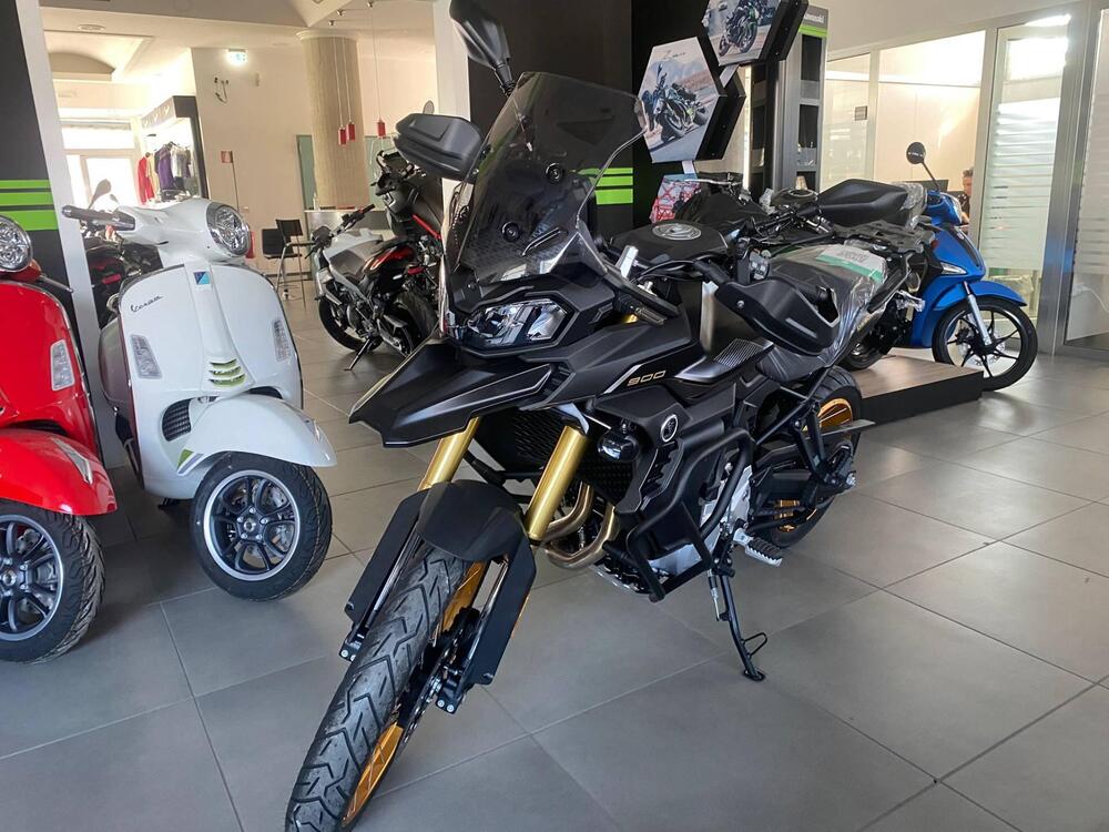 Voge Valico 900DSX (2024 - 26) (3)