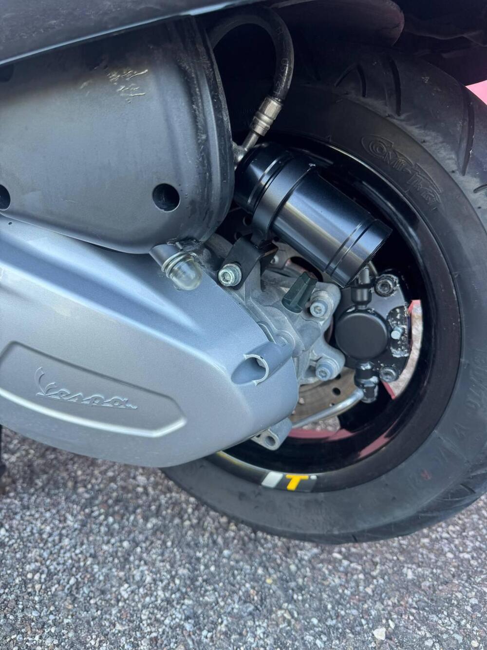 Vespa GTS 300 Supertech Hpe (2021 - 22) (9)