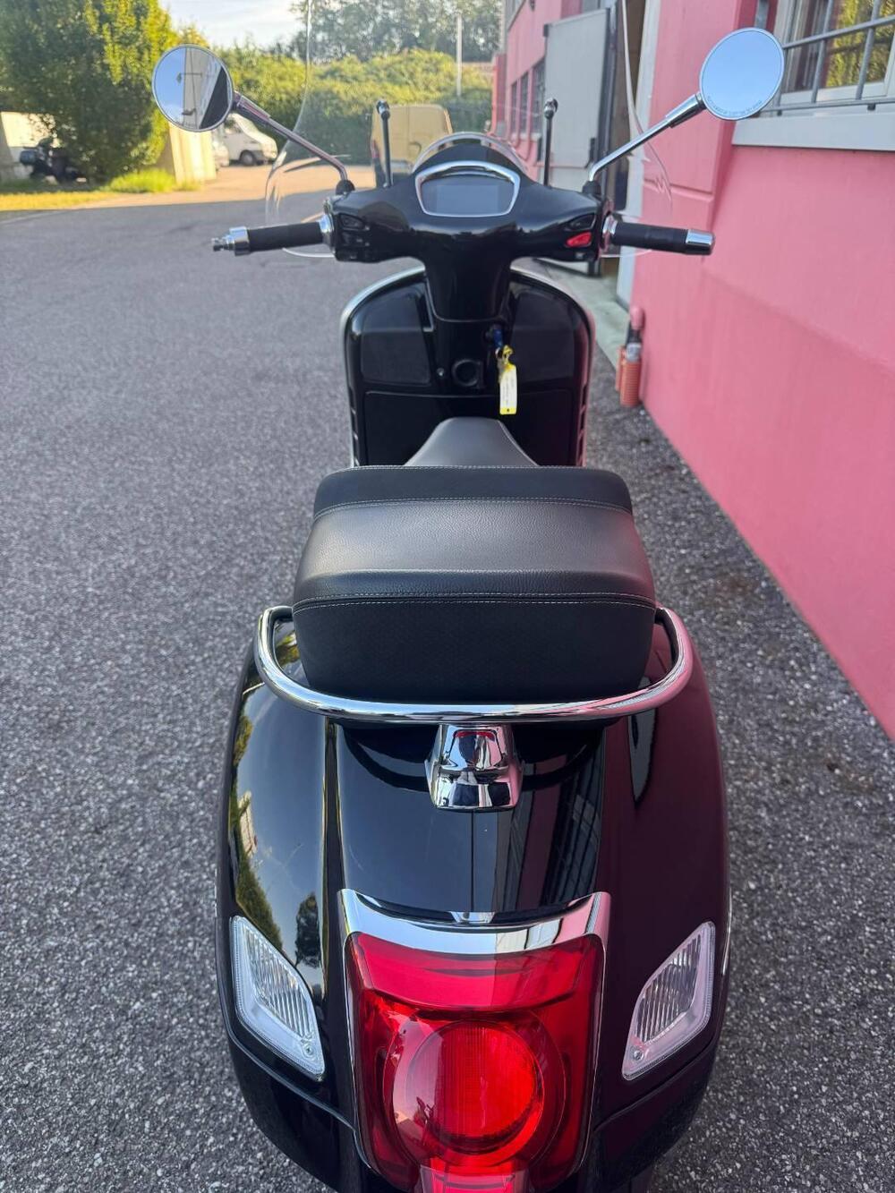 Vespa GTS 300 Supertech Hpe (2021 - 22) (10)