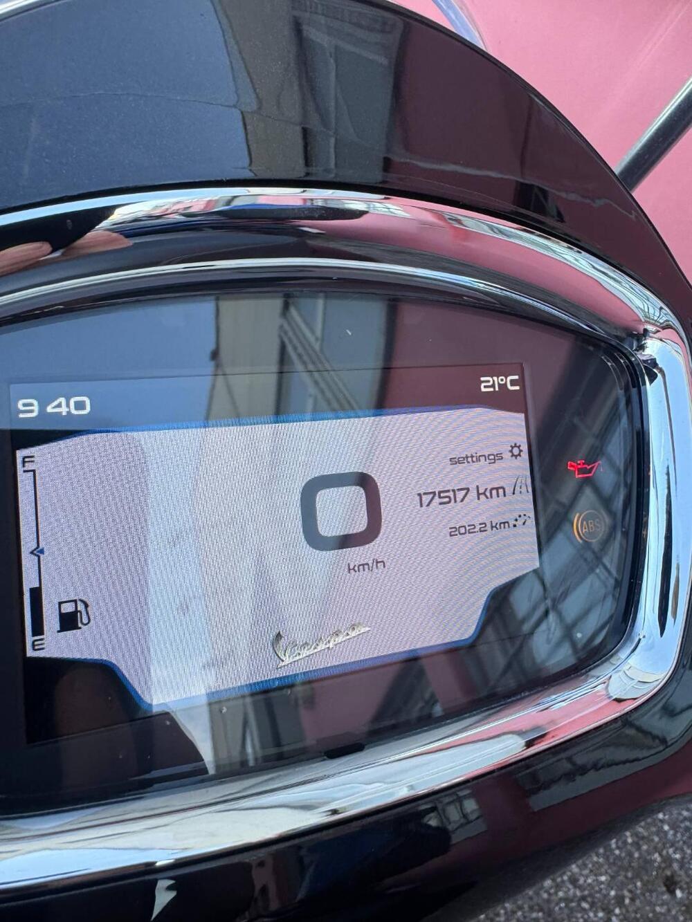 Vespa GTS 300 Supertech Hpe (2021 - 22) (15)