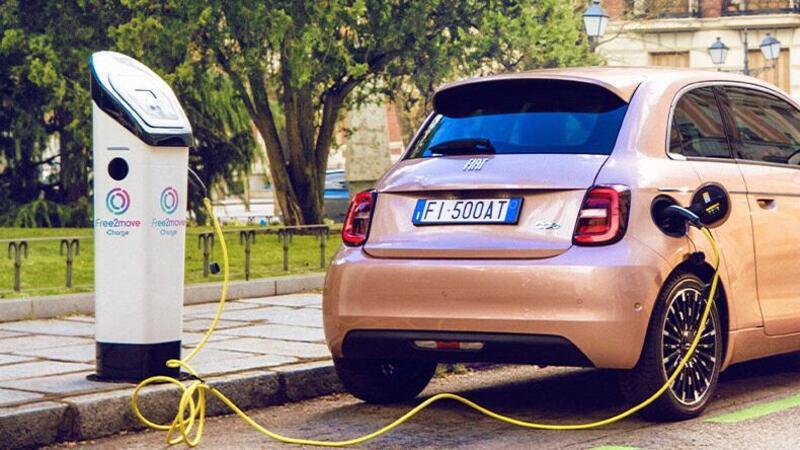 Auto elettriche, incentivi a rischio: &ldquo;Forse da ottobre&rdquo;, famiglie e imprese bloccate