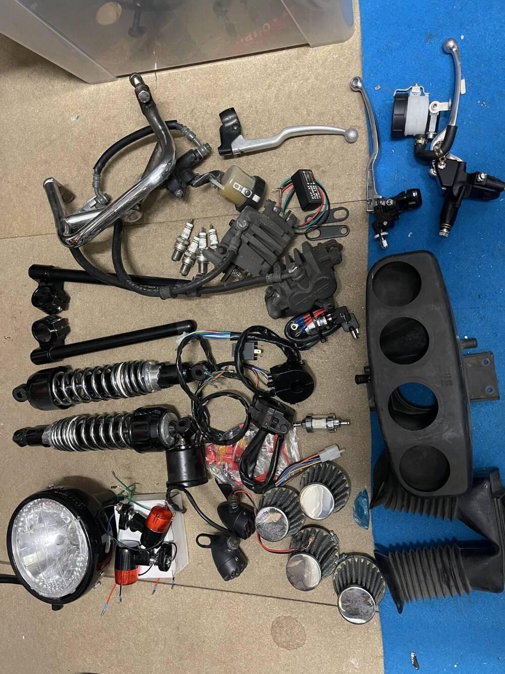 Suzuki GS 550 E (1980 - 97) (14)