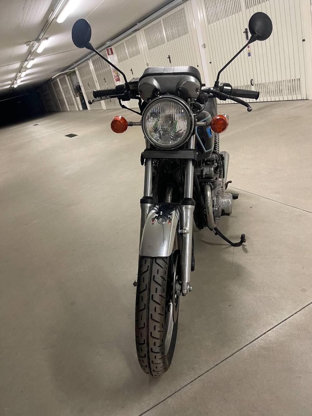 Suzuki GS 550 E (1980 - 97) (7)