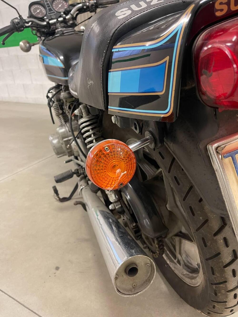 Suzuki GS 550 E (1980 - 97) (10)