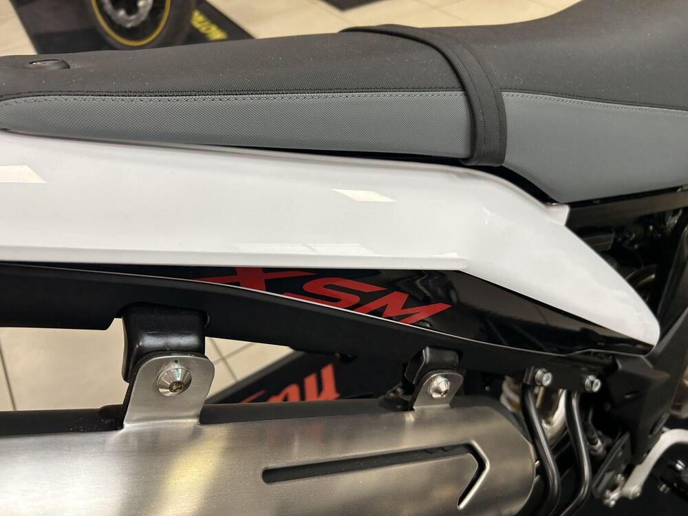 Malaguti XSM 125 (2021 - 25) (5)