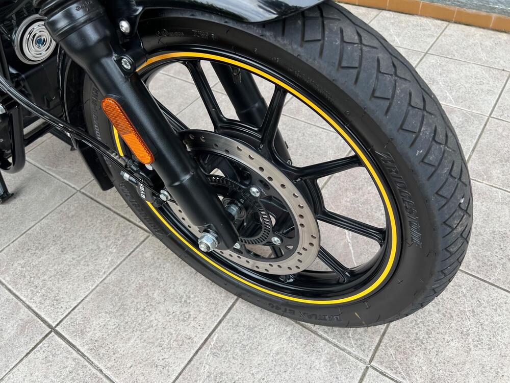 Royal Enfield Meteor 350 (2021 - 26) (17)