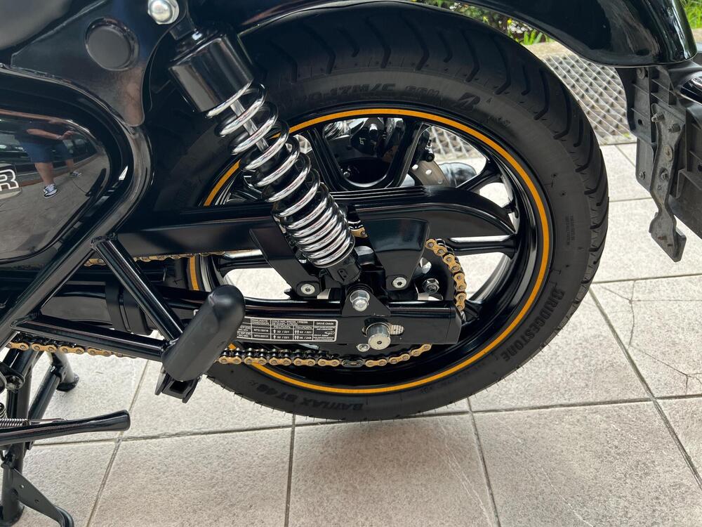 Royal Enfield Meteor 350 (2021 - 26) (16)