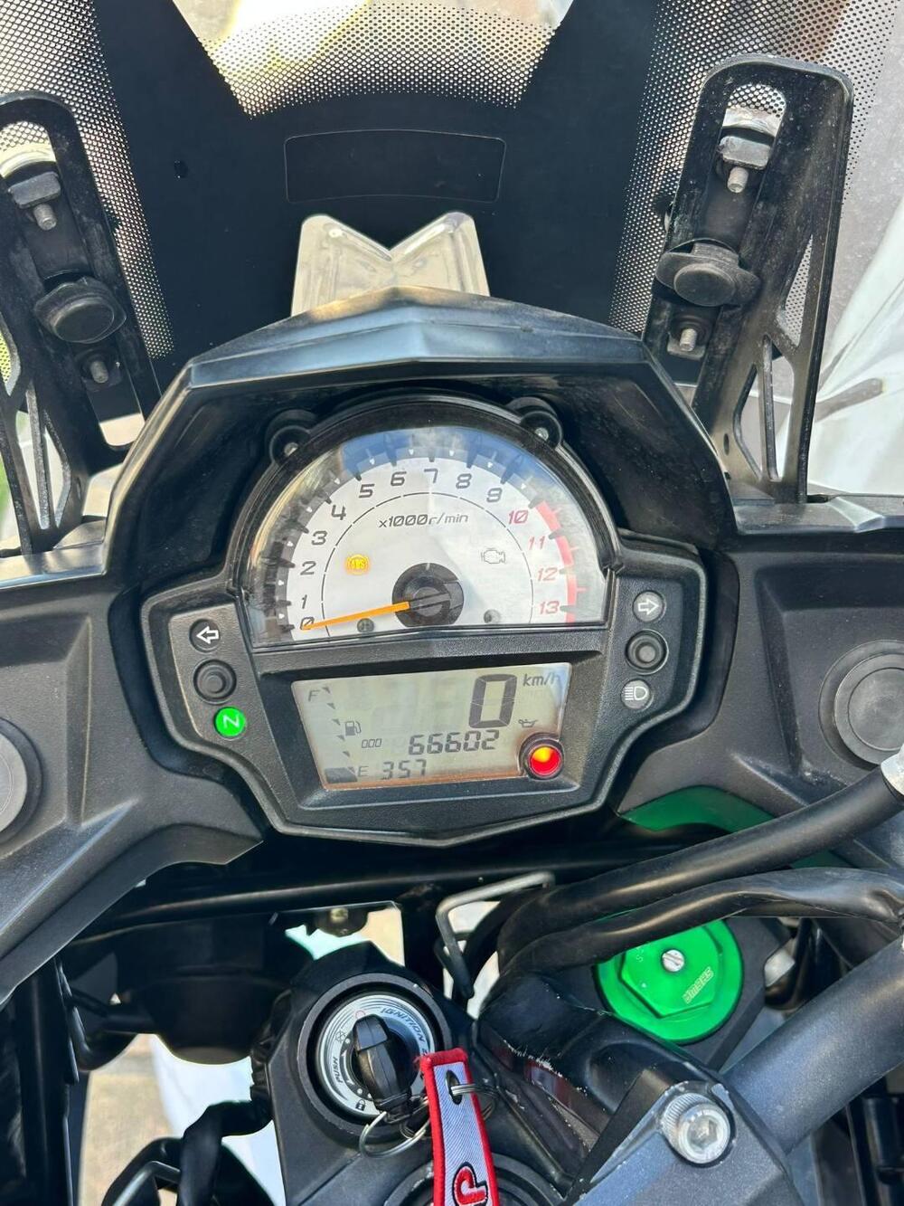 Kawasaki Versys 650 ABS (2015 - 16) (4)