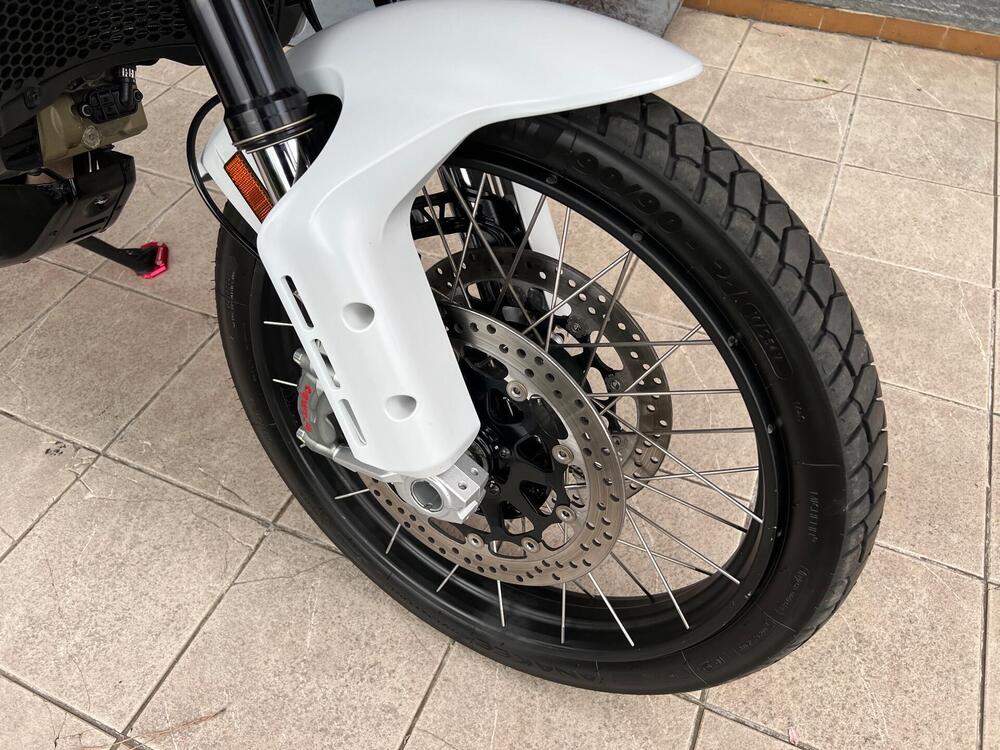 Ducati DesertX (2022 - 25) (16)