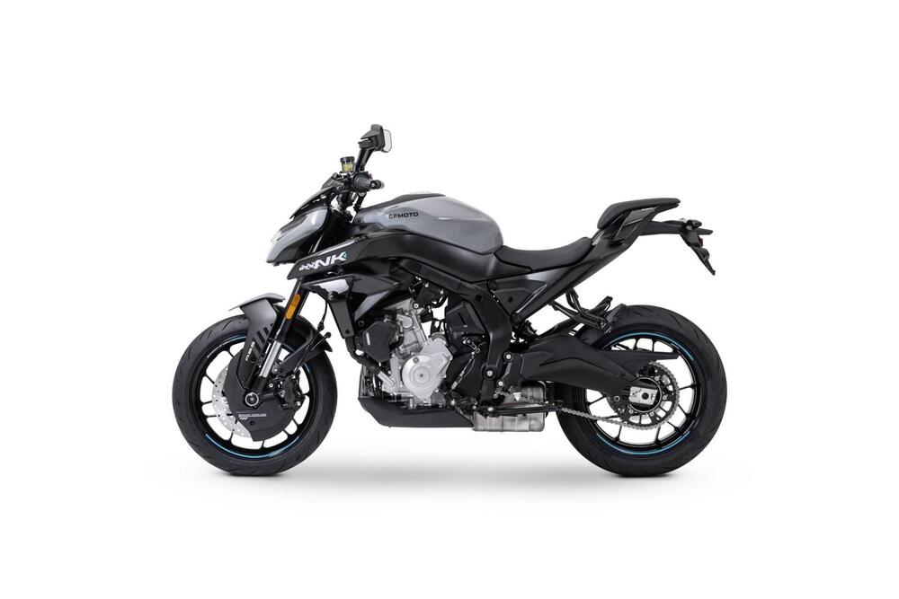CFMOTO 675NK (2025 - 26) (2)