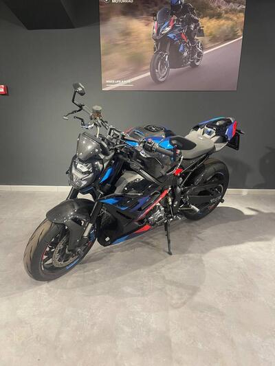 Bmw M 1000 R (2023 - 24) usata