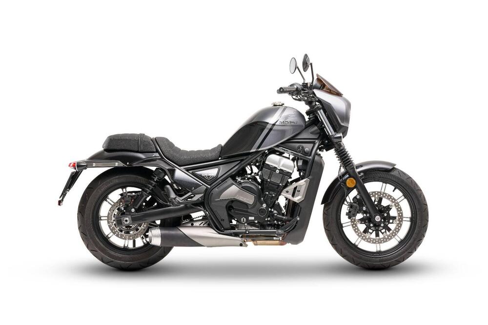 Moto Morini Calibro Custom (2024 - 26) (4)