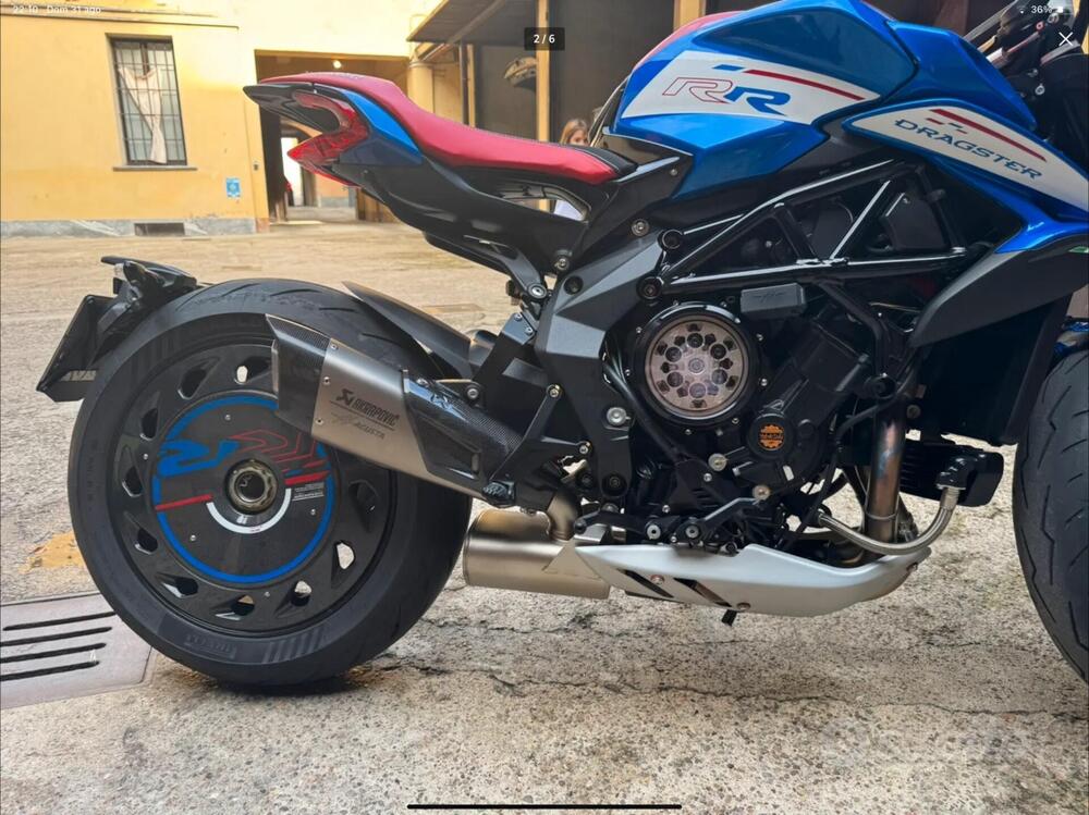 SCARICO AKRAPOVIC PER MV AGUSTA DRAGSTER 800 nuovo (2)