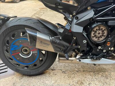 SCARICO AKRAPOVIC PER MV AGUSTA DRAGSTER 800 nuovo