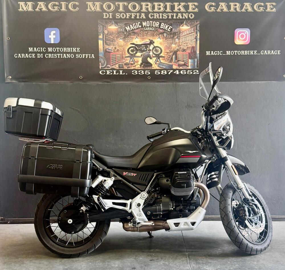 Moto Guzzi V85 TT (2021 - 23) (4)