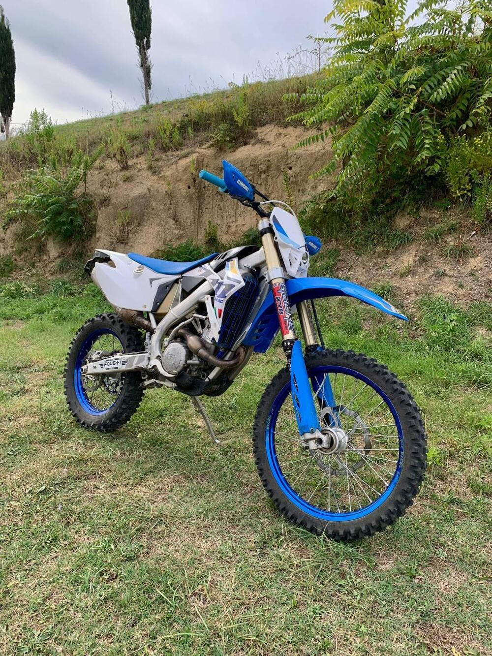 Tm Moto EN 300 Fi ES (2018) (10)