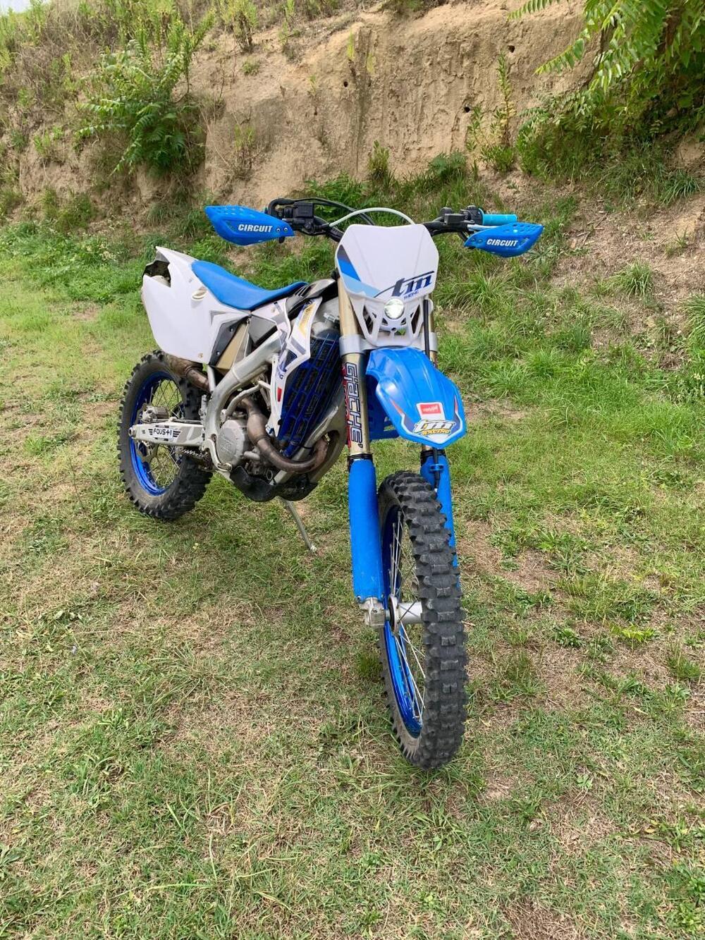 Tm Moto EN 300 Fi ES (2018) (12)