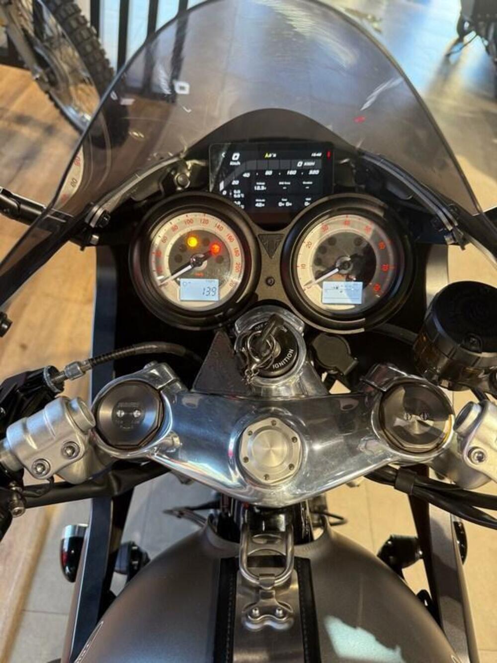 Triumph Thruxton RS (2020 - 25) (12)