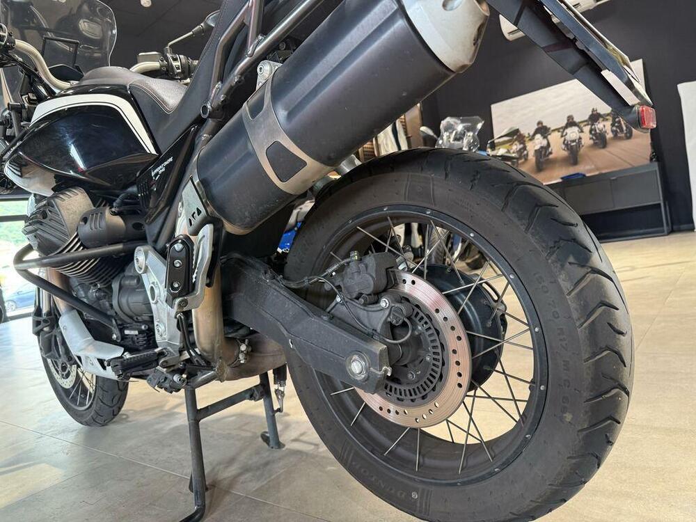 Moto Guzzi V85 TT (2021 - 23) (5)