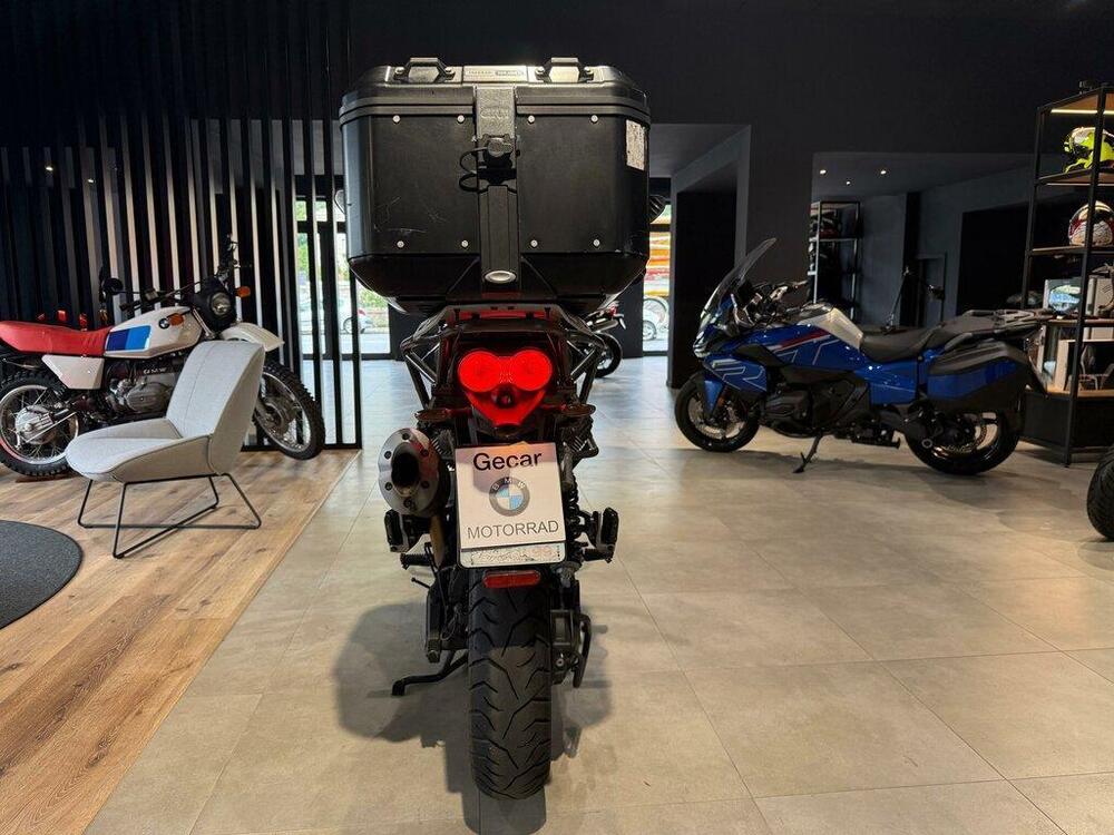 Moto Guzzi V85 TT (2021 - 23) (8)