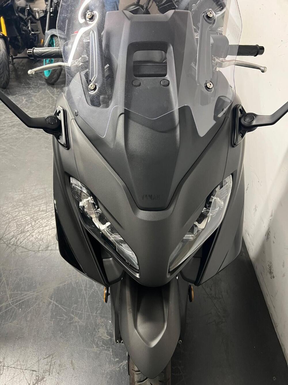 Yamaha T-Max 560 (2022 - 24) (3)
