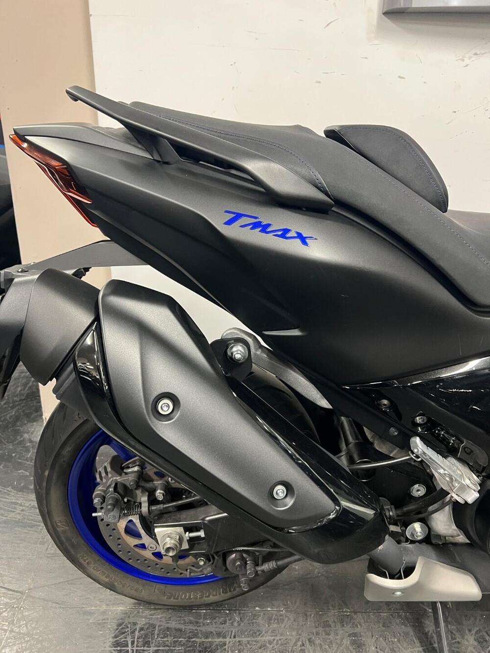 Yamaha T-Max 560 (2022 - 24) (5)