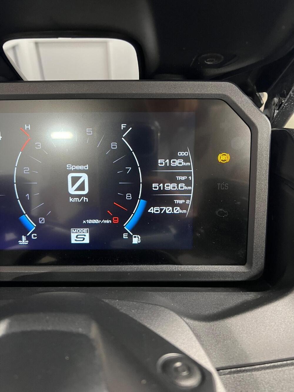 Yamaha T-Max 560 (2022 - 24) (9)