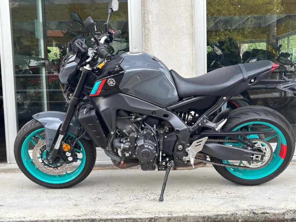 Yamaha MT-09 SP (2021 - 23) (2)