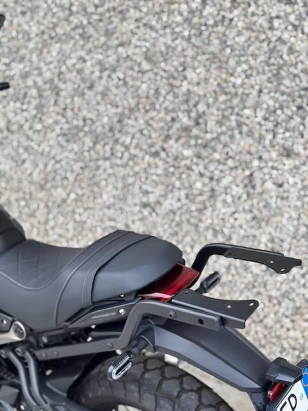 Voge Trofeo 300ACX Scrambler (2021 - 26) (6)