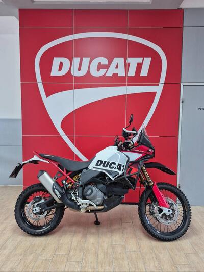 Ducati DesertX Rally (2024 - 25) usata