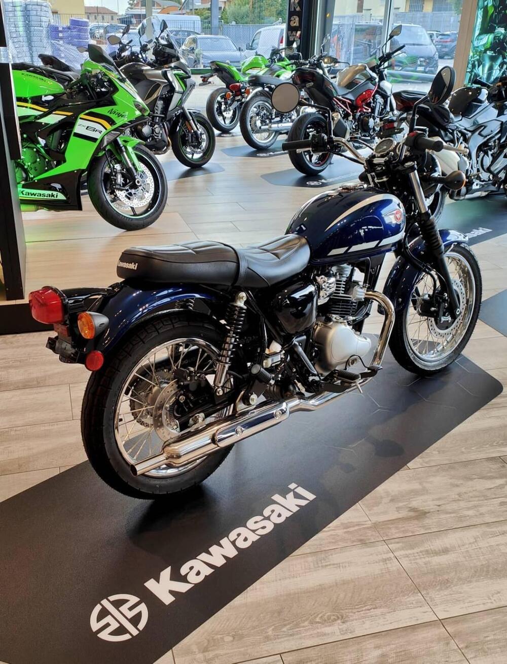 Kawasaki W 230 (2025 - 26) (2)
