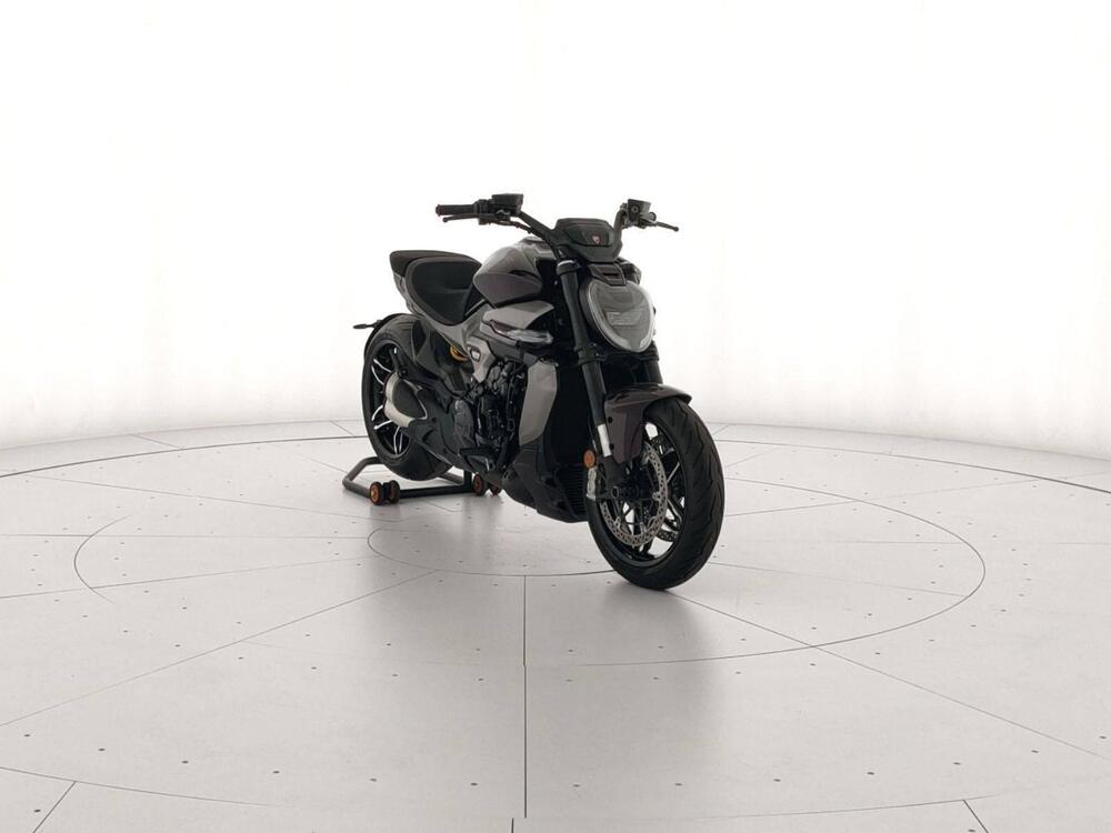 Ducati XDiavel V4 (2025 - 26) (2)