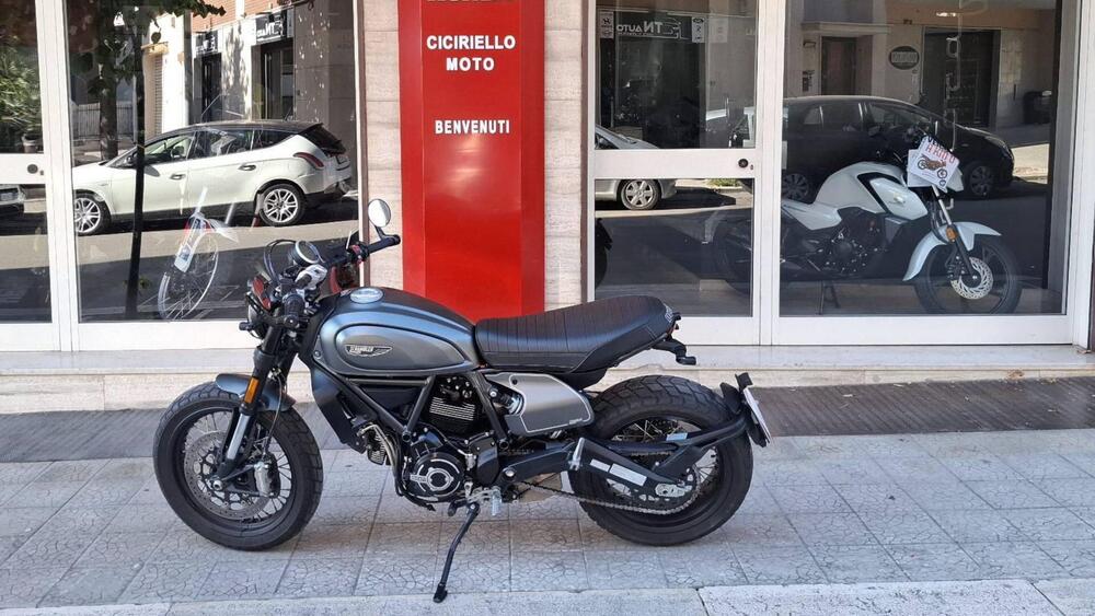 Ducati Scrambler 800 Nightshift (2023 - 24) (2)