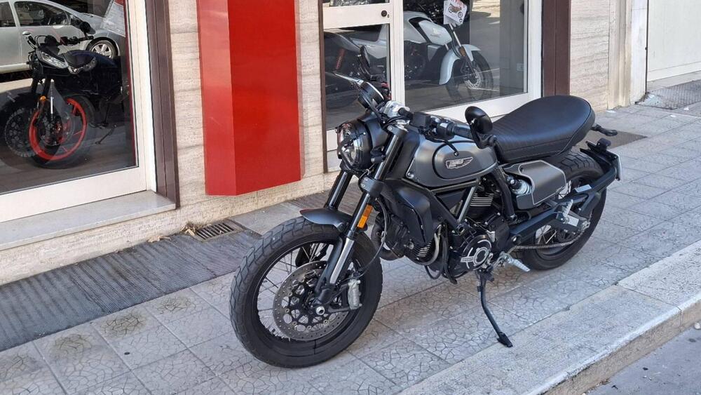 Ducati Scrambler 800 Nightshift (2023 - 24) (10)