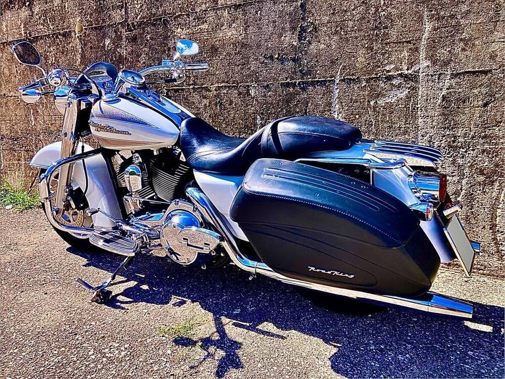 Harley-Davidson 1690 Road King Custom (2007) - FLHRS (6)