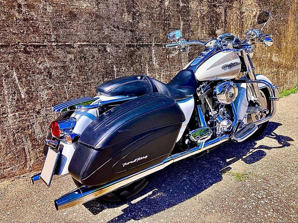 Harley-Davidson 1690 Road King Custom (2007) - FLHRS (8)