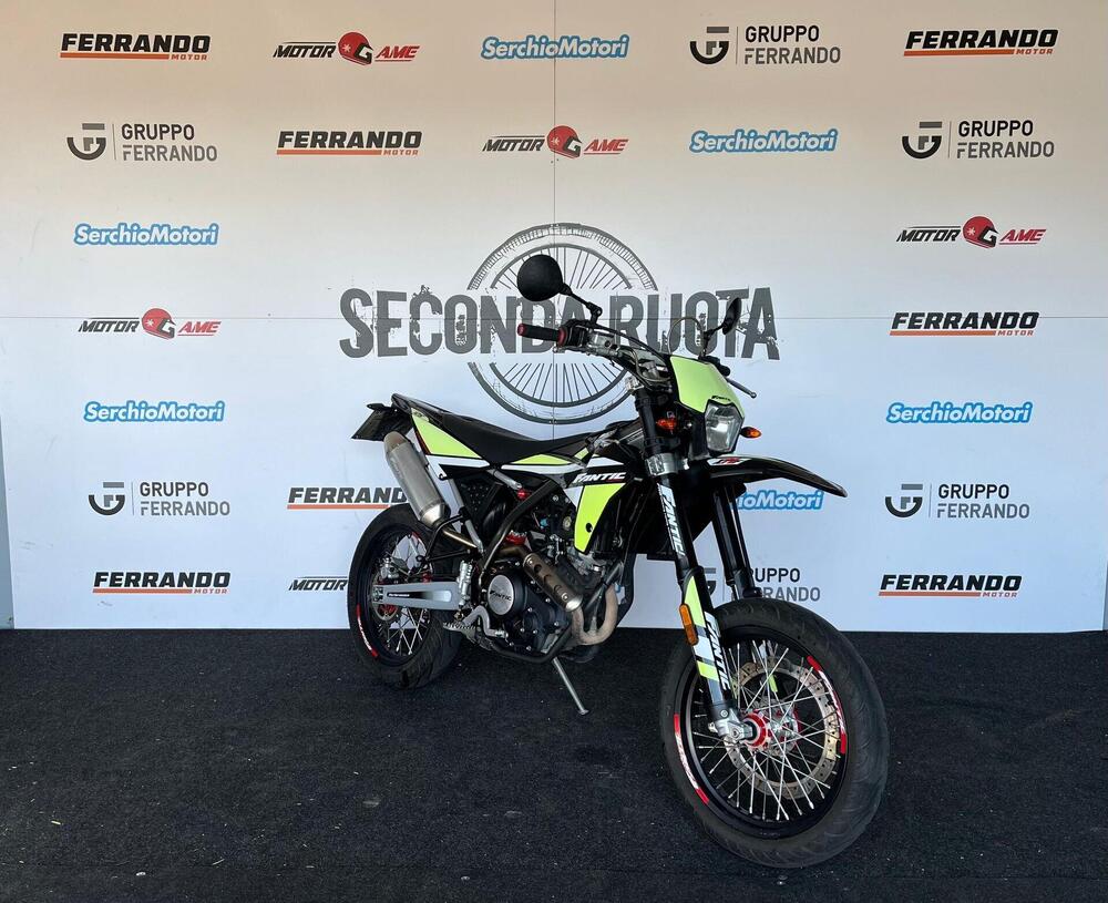 Fantic Motor XMF 125 Motard Performance 4T (2023 - 24) (2)