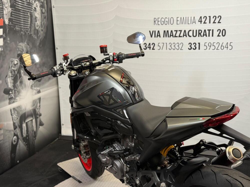 Ducati Monster 937 + (2021 - 25) (12)