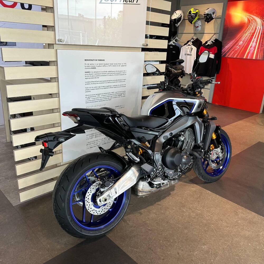 Yamaha MT-09 SP (2024 - 26) (2)