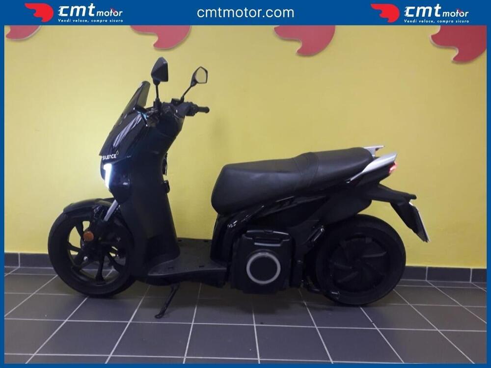 Silence S01 L3e (2021 - 26) (3)