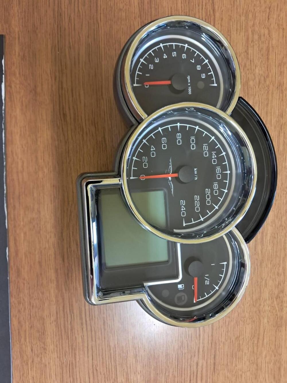 CRUSCOTTO KM NORGE / BREVA Moto Guzzi