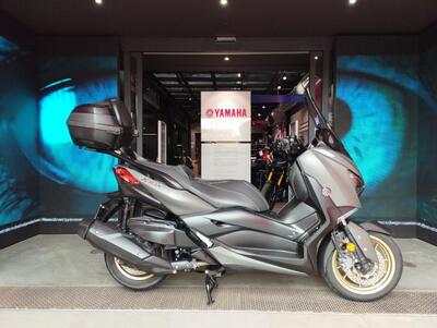 Yamaha X-Max 400 Tech Max (2020) usata