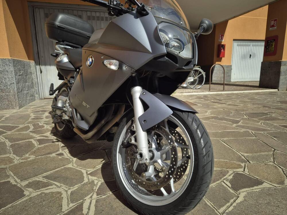 Bmw F 800 ST (4)